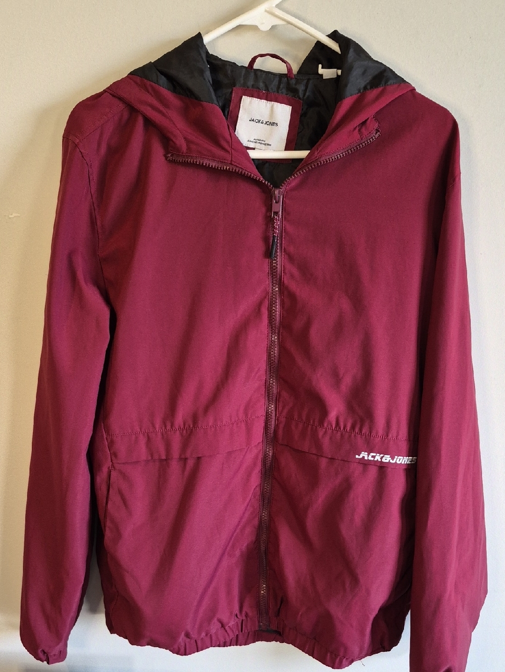 Jack & Jones Burgundy Hooded Windbreaker